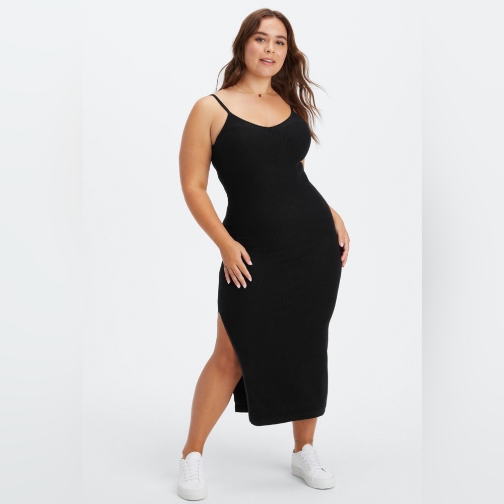*SOLD* Cloud Seamless Midi Dress